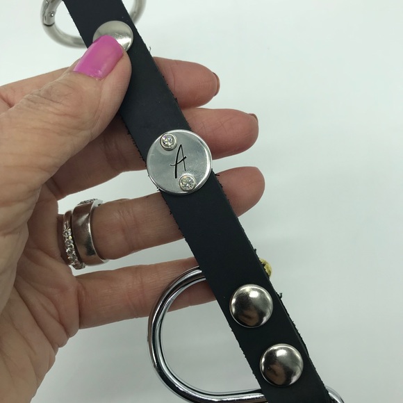 Meet the Posher's Charmaine. - Picture 4 of 8